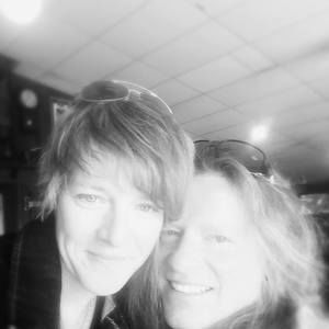 Meet your Posher, Sharon